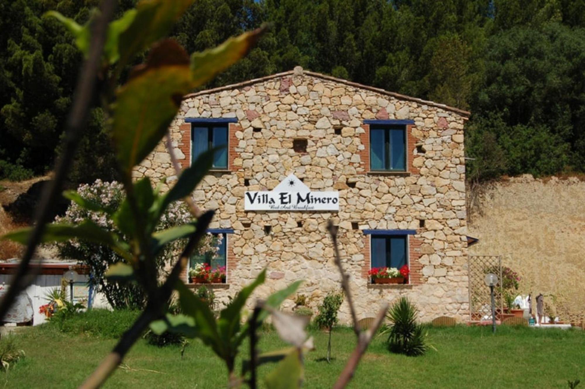 Villa El Minero Gonnesa Luaran gambar