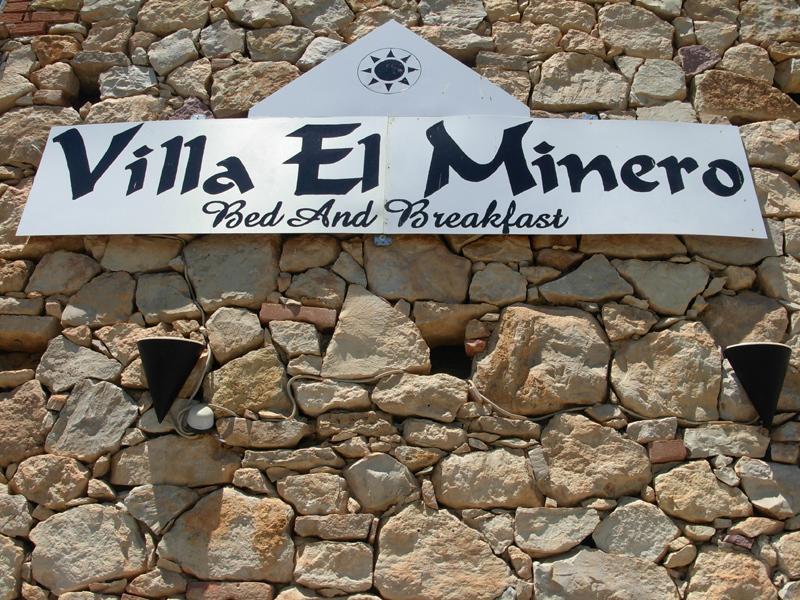 Villa El Minero Gonnesa Luaran gambar